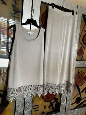 Chico's travelers Light Champagne Shell Top and bottom